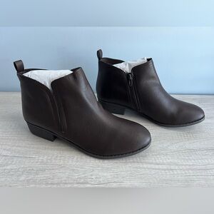 Sun + Stone Cadee Ankle Booties Size 12W